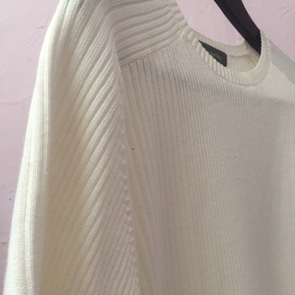 Banana Republic Ribbed T Shirt - Picture 3 of 6